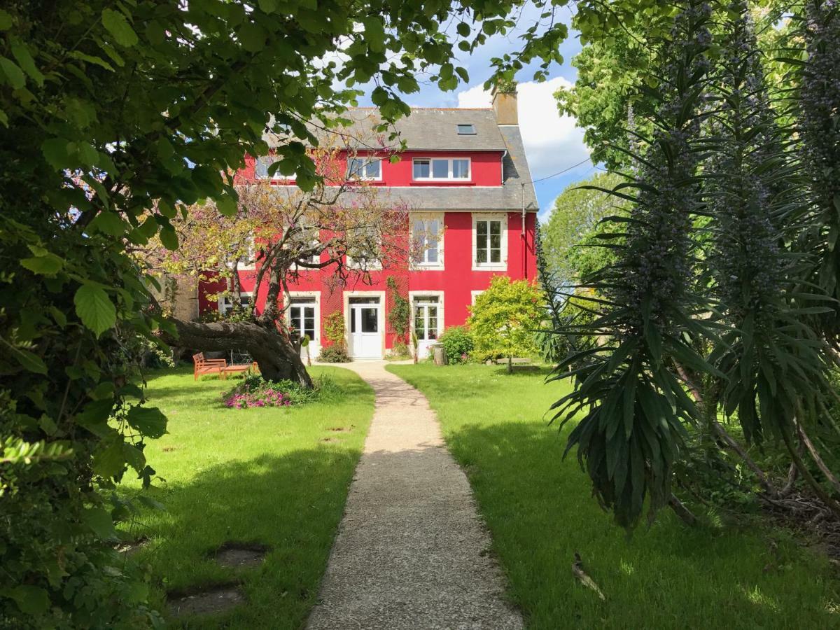 Bed and Breakfast L'Ermitage Сен-Вааст-ла-Уг Экстерьер фото